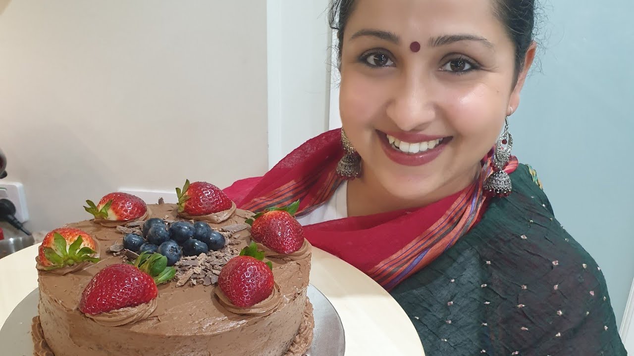 ICING for our EGGLESS CHOCOLATE CAKE with only 2 Ingredients [Tips & Tricks] Bakery Ep. 2 [GANACHE]