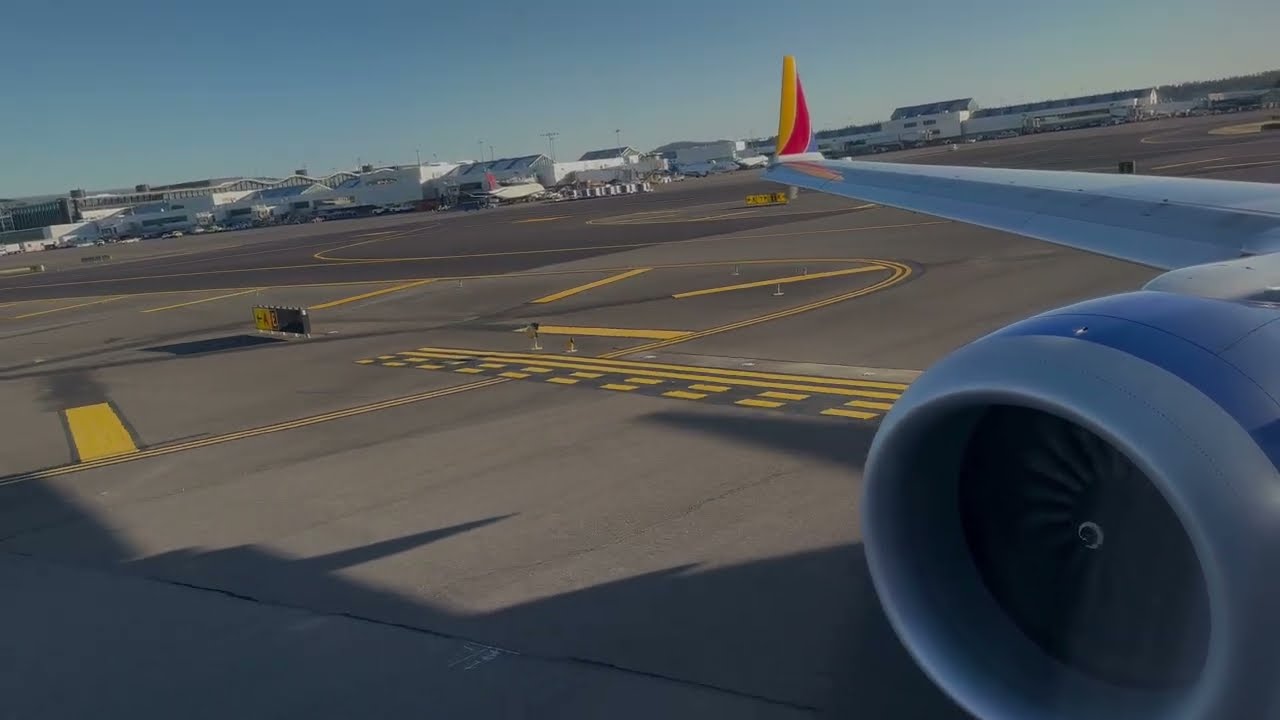 Takeoff | Sunny Portland - PDX→OAK - Southwest Airlines - Boeing 737 MAX 8 - September 30, 2024