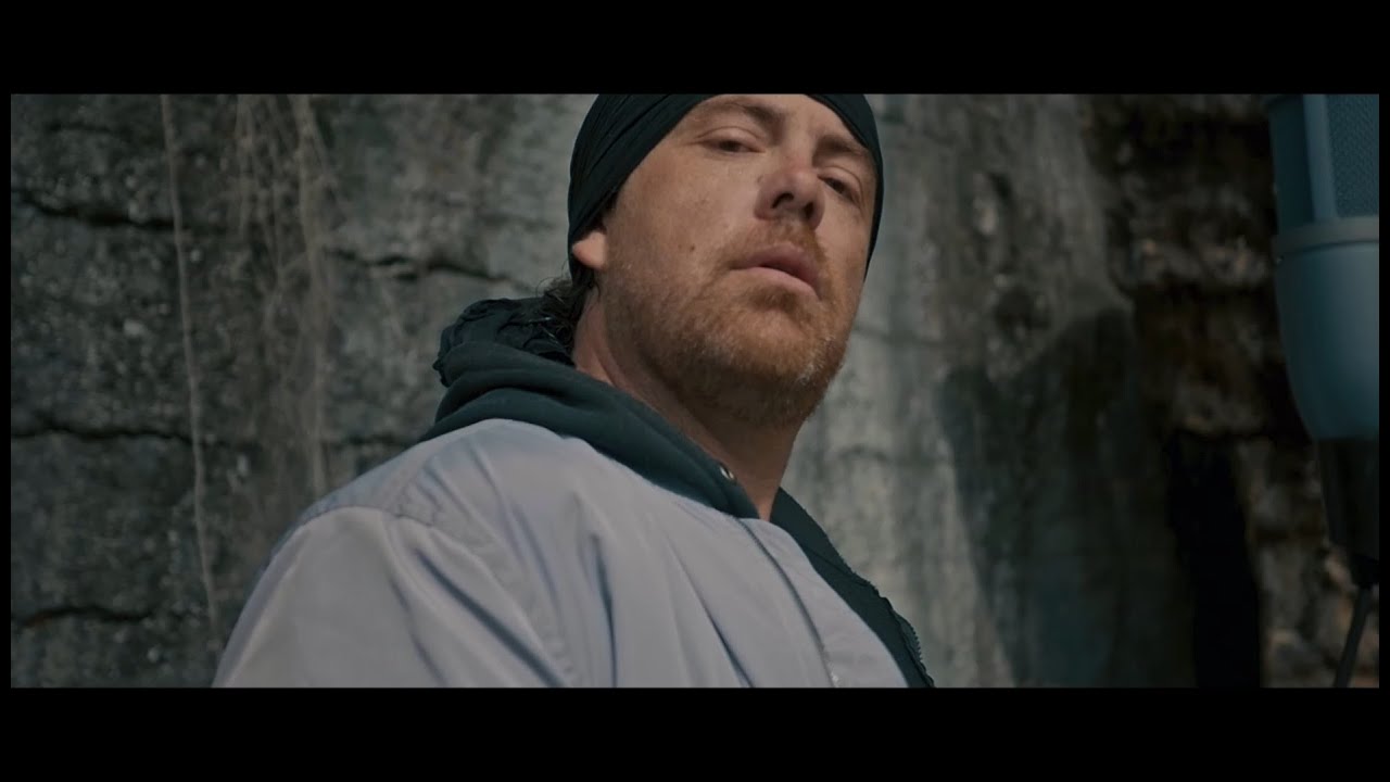 ILLEGAL ZARBA - LCRLRF ( Freestyle sur Eminem - The real slim shady )