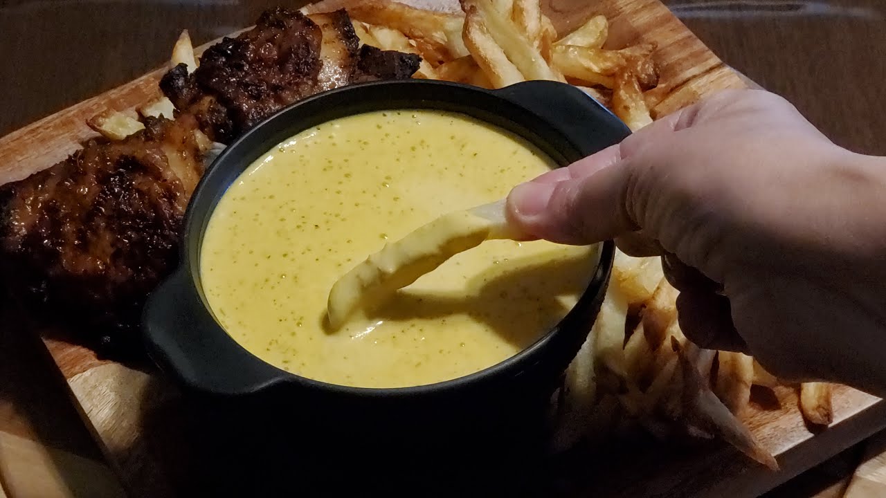 Aji de polleria estilo Peruano