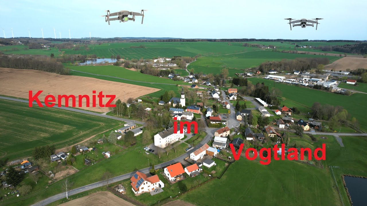 Kemnitz ( kein Schreibfehler ) ein Ortsteil der Gemeinde Weischlitz und ein Blick nach Gutenfürst