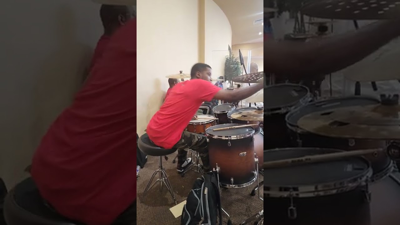 Youth Recharge Praise Break