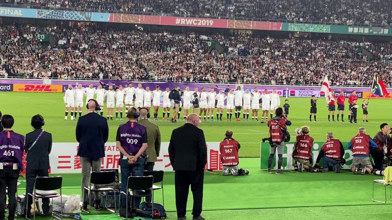 England sings 