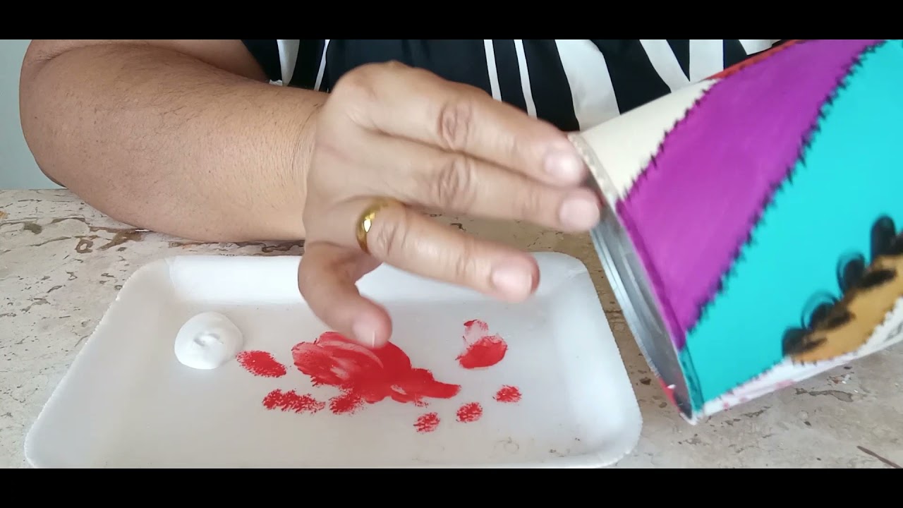 Reaproveitamento de Lata com Pintura Org&acirc;nica