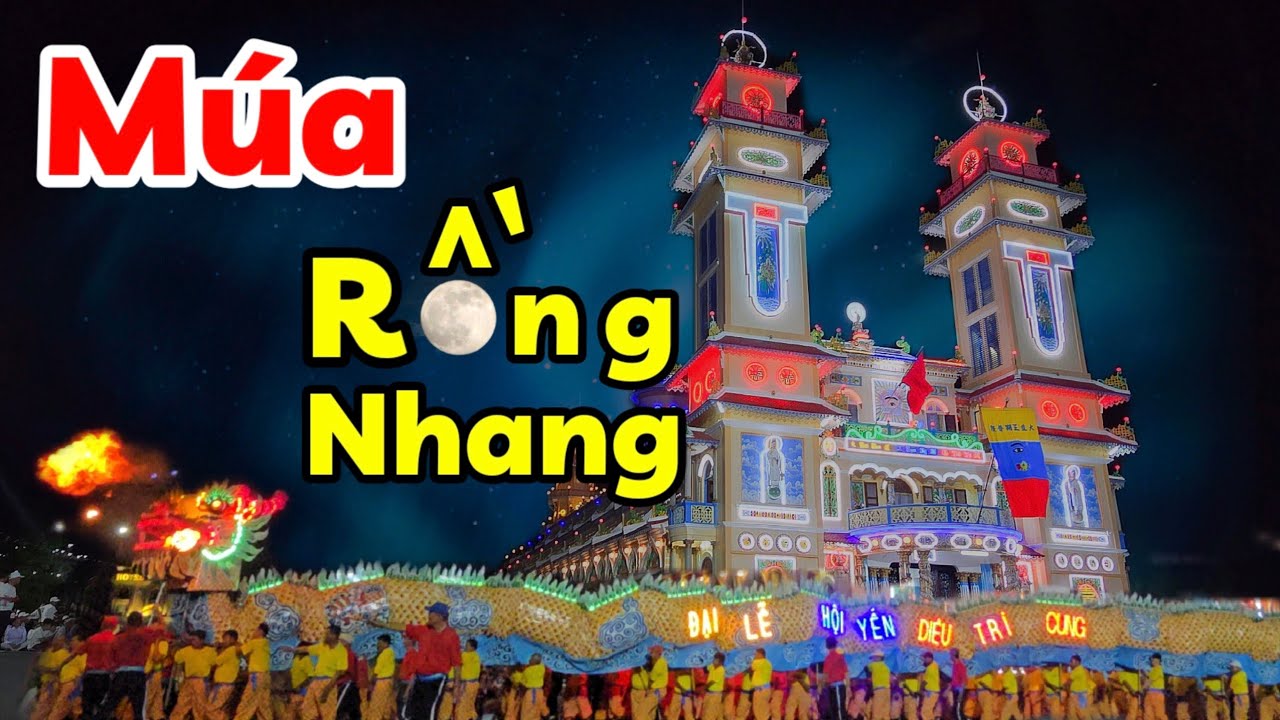 Huyền diệu đêm rằm: Rồng nhang uốn lượn trước Tòa Thánh Cao Đài Tây Ninh cả hàng ngàn người XEM