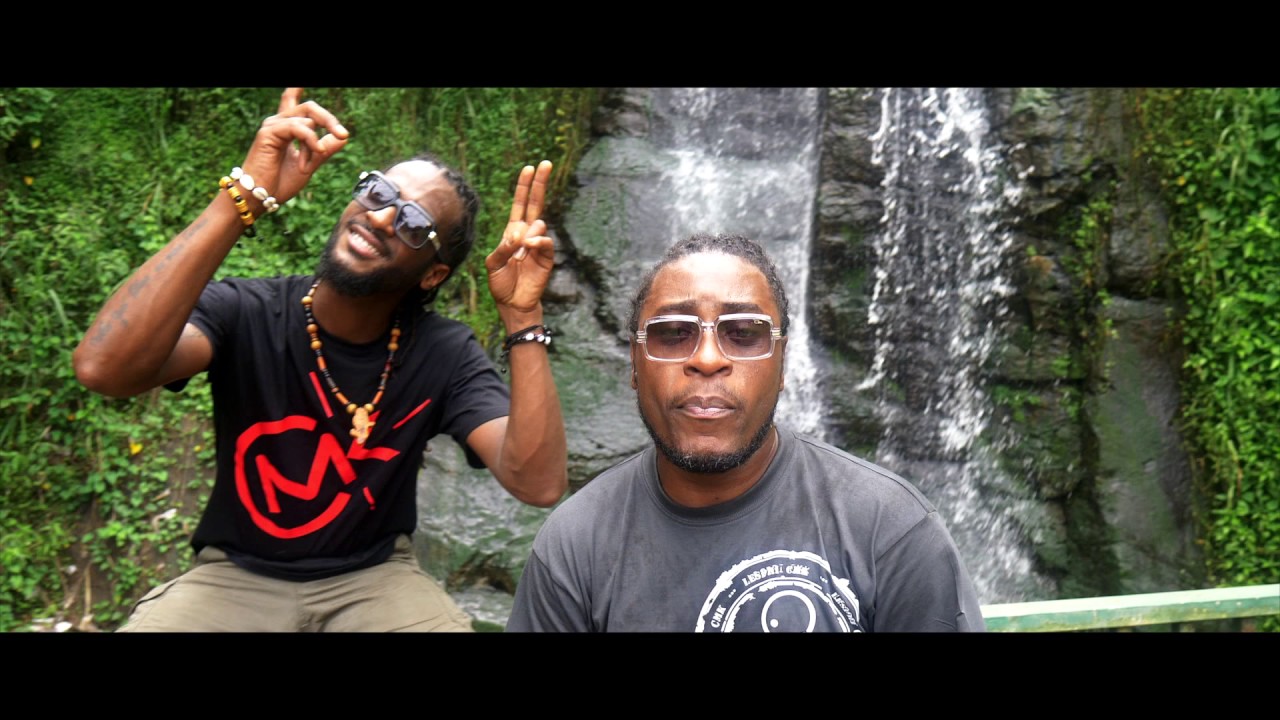 Le R feat Kaprisson - Peyi A Malad