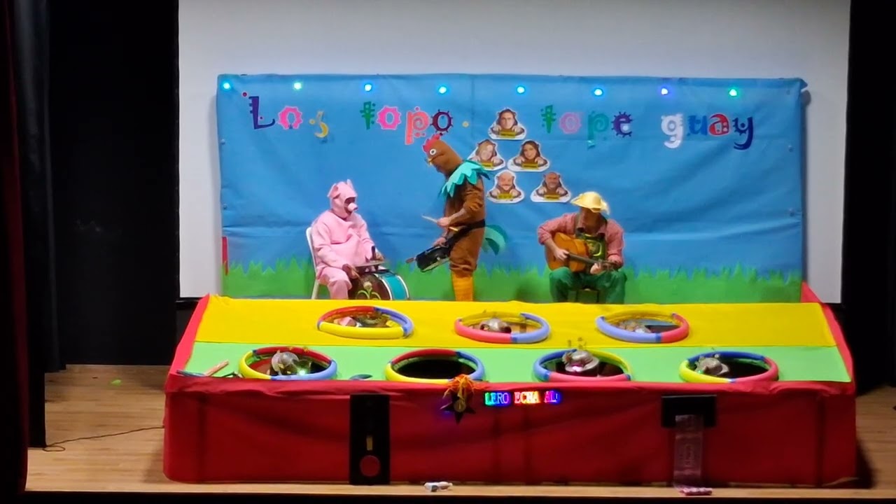 Chirigota La Isla con el tipo: Esta chirigota mola mazo.