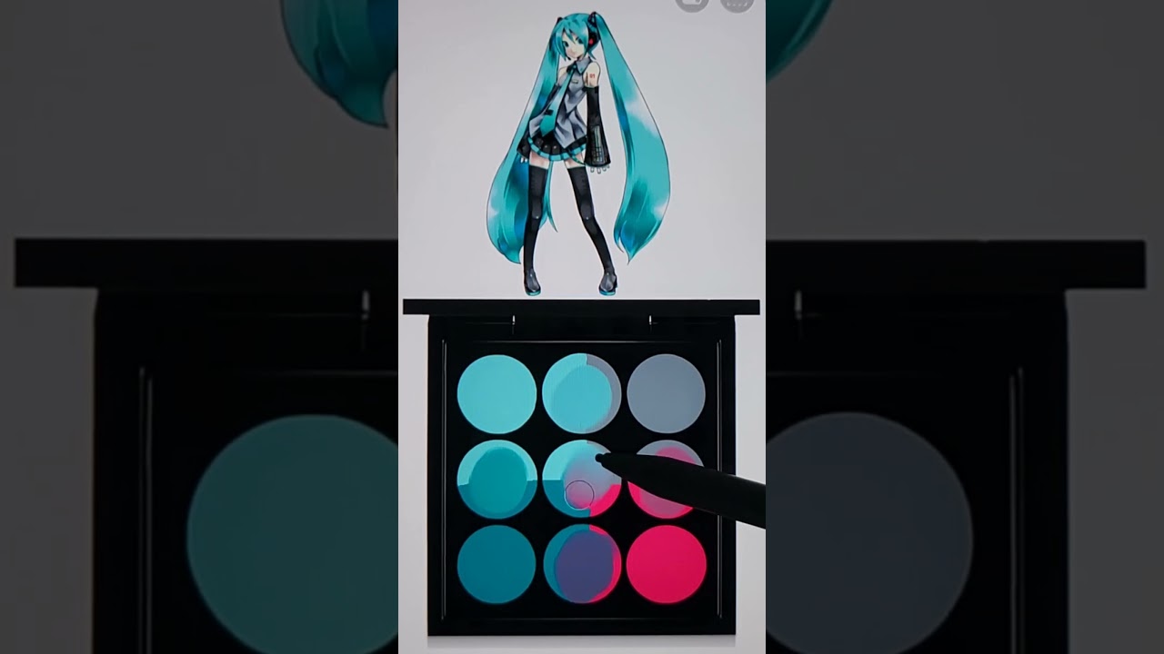 Hatsune Miku makeup palette 