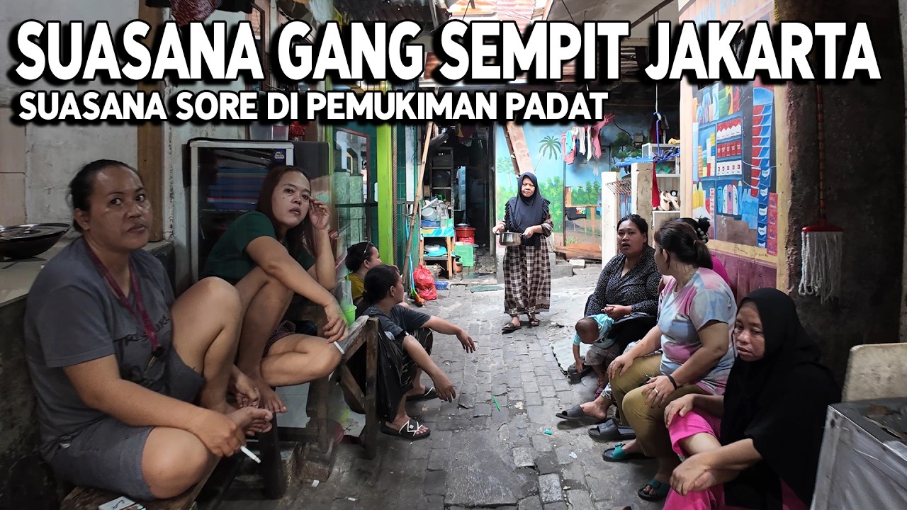 SUASANA SORE DI GANG SEMPIT JAKARTA | Real Life in Jakarta Indonesia