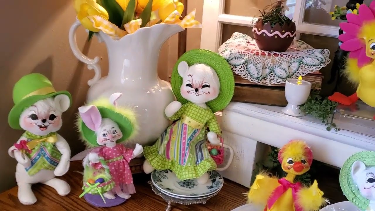 EASTER TOUR PART 3 LIVING ROOM WITH VINTAGE, RAE DUNN & EASTER DECOR APRIL 2, 2023 🌷🐇🌷