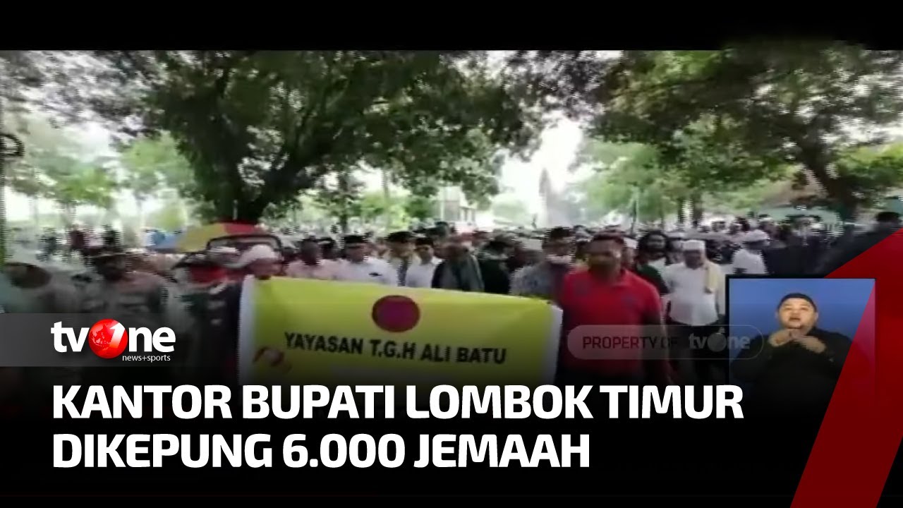 Ribuan Massa Kepung Kantor Bupati Lombok Timur | Kabar Pagi tvOne
