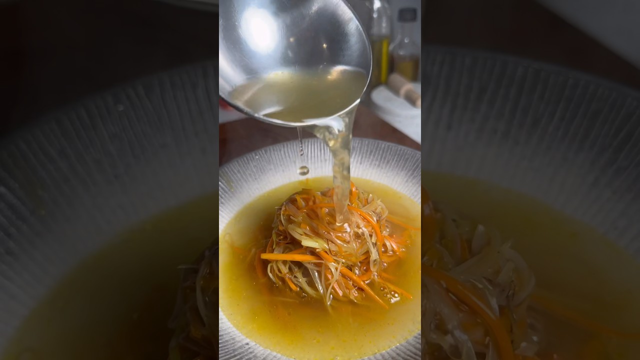 BOUILLON D&rsquo;HIVER 🍗❄️🔥❤️&zwj;🔥Part 1 #bouillon #soup #soupe #chaud #hot #chicken #volaille #potage