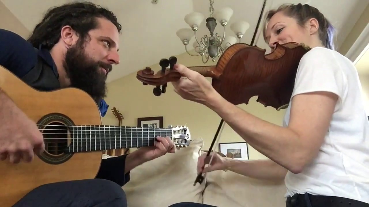 Douglas Lora & Serena Eades -  Desvairada (by Garoto)
