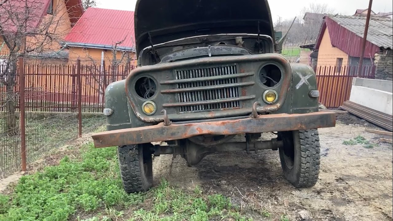 SR 114D Bucegi military truck - diesel engine start and short trip after 2 years parking