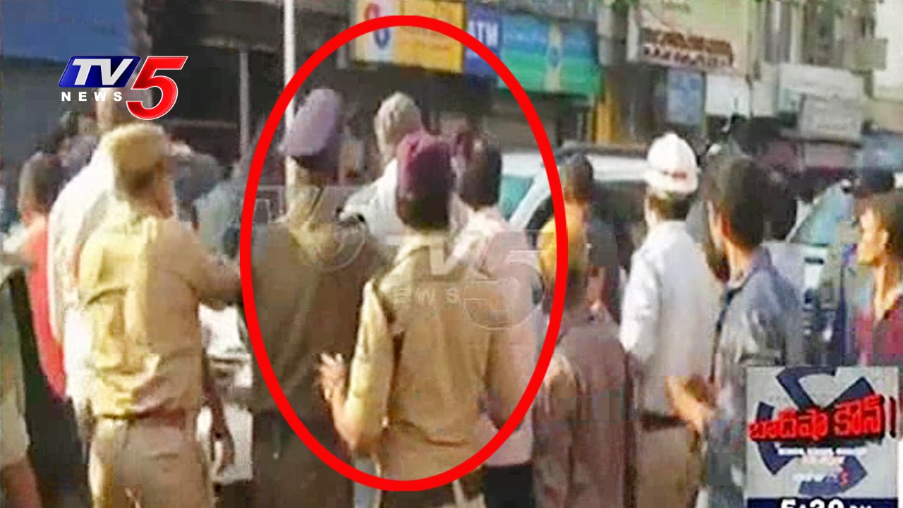 MIM Activists Attack On Uttam Kumar Reddy Convoy | Mirchowk | Exclusive Visuals | TV5 News