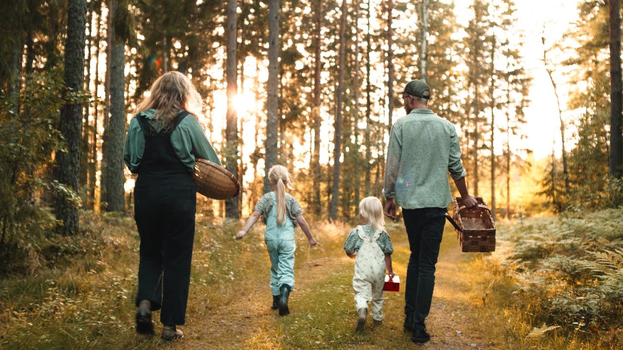 Off-grid In Sweden | Family Living In A Forest | Documentary