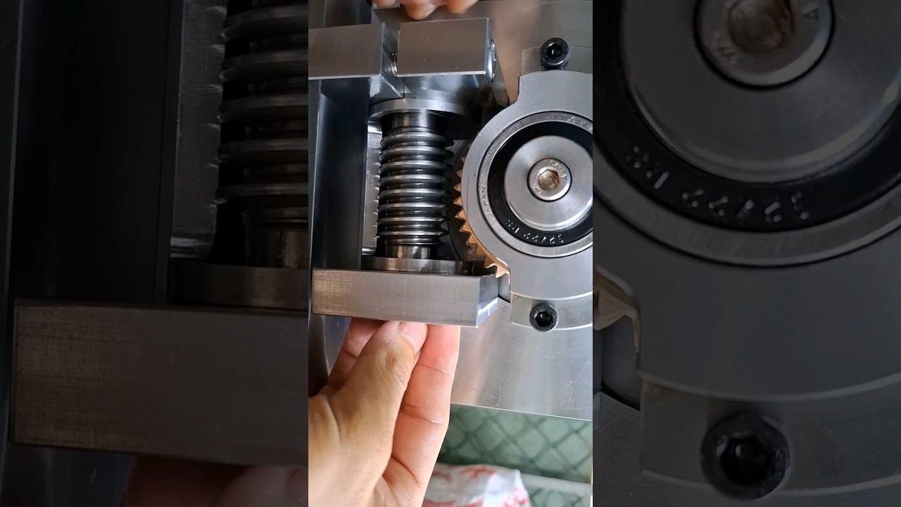 bộ truyền động trục vít bánh vít cho mâm chia