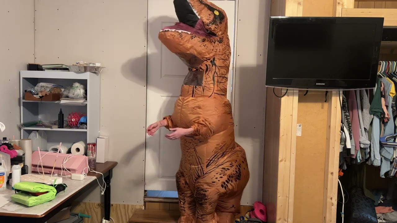 Rubie's Adult Original Inflatable Dinosaur Costume - Review!