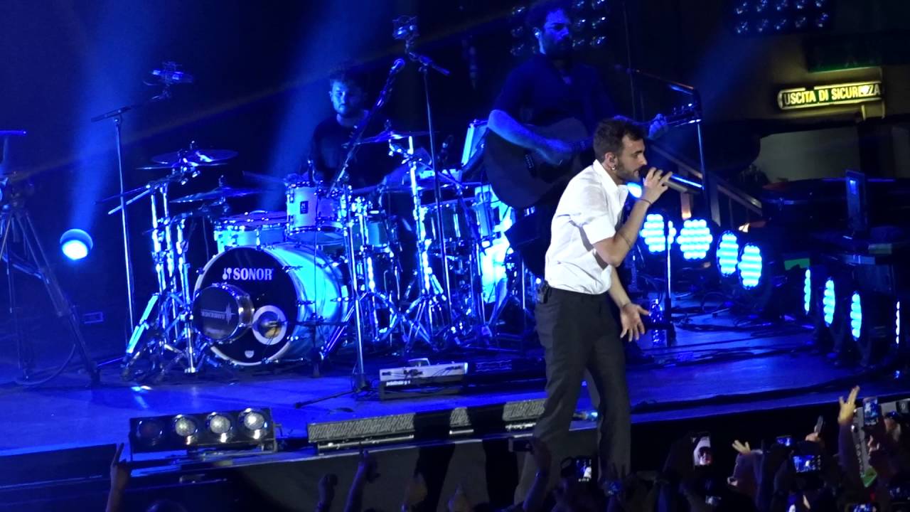 L' essenziale - #MengoniLive2016