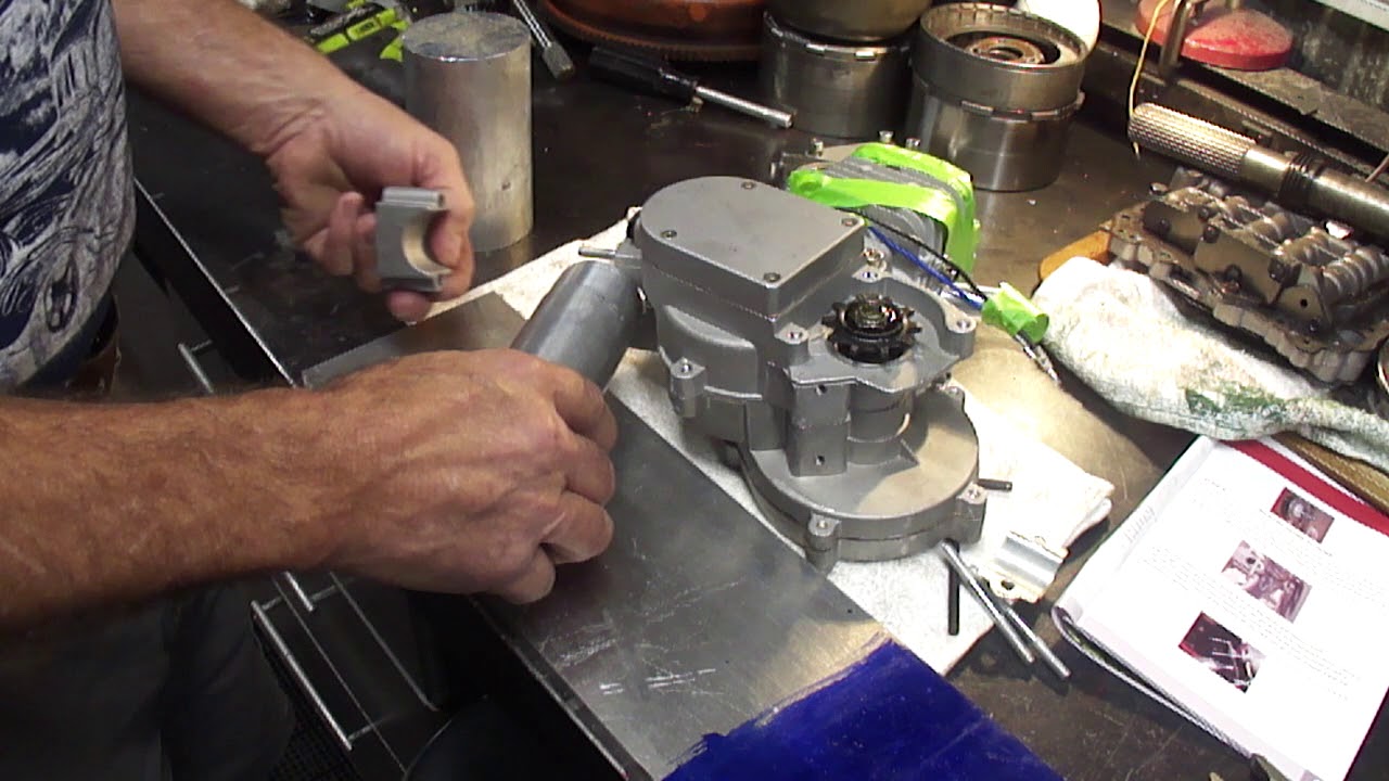 Schwinn OCC Chopper Stingray gets an 80cc engine  Yep..these were lost videos