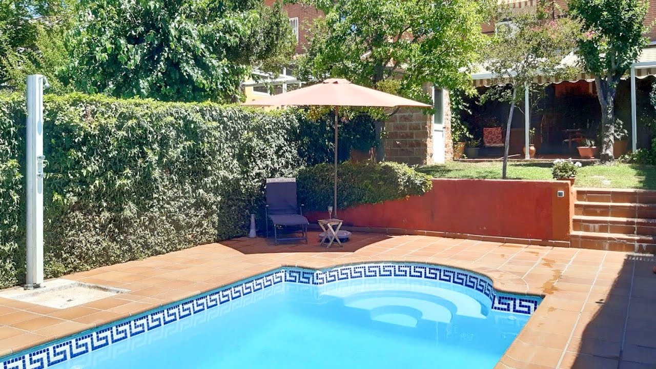 Chalet pareado 3 habitaciones Rivas