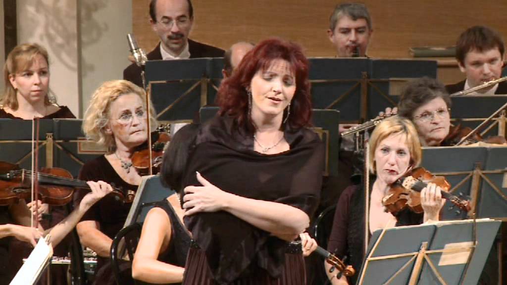 Eszter Sümegi - D'amor sull'ali rosee (Il trovatore / A trubadúr)