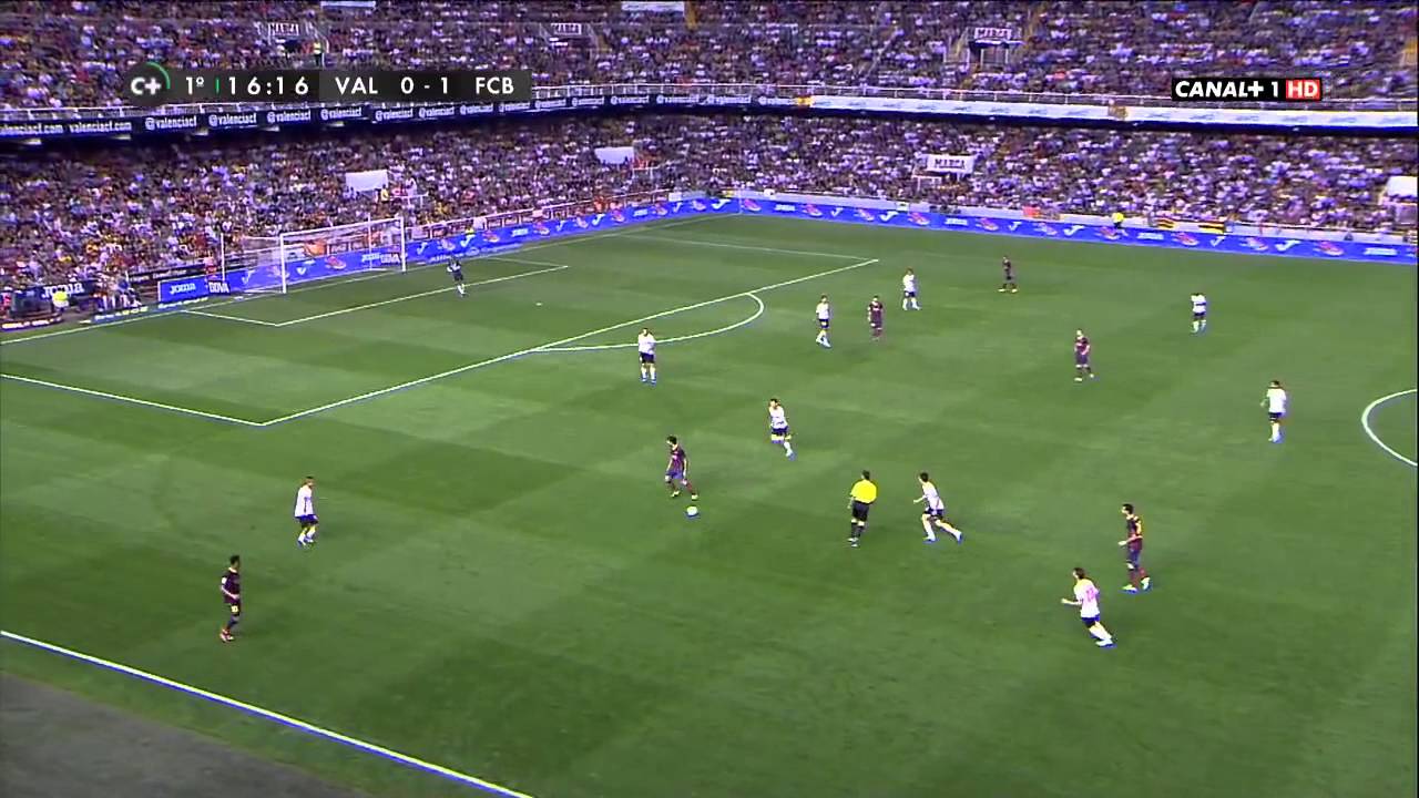 Sergio Busquets vs. Valencia CF  (01/09/13)