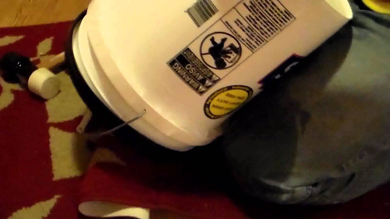 How to Remove a Gamma Seal Lid From Bucket