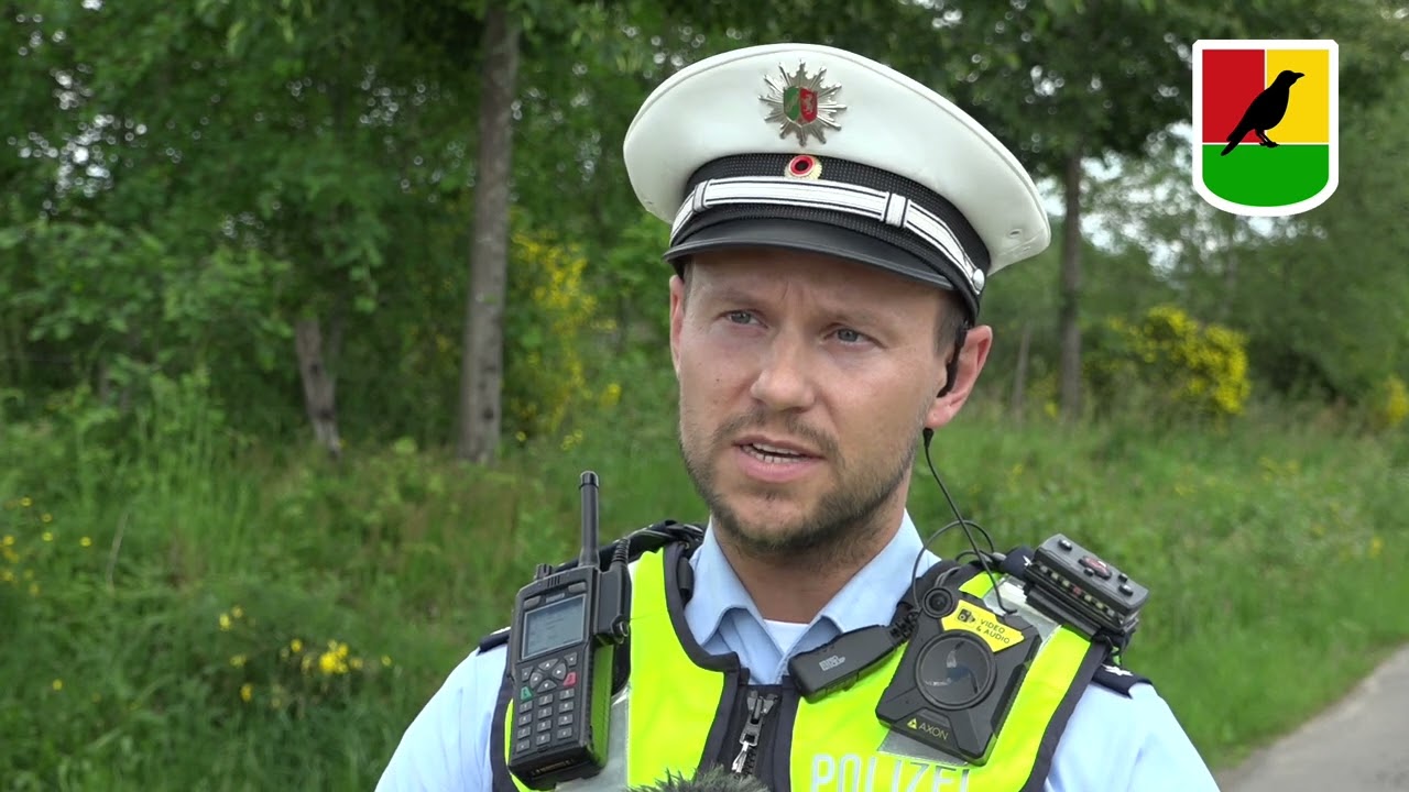 Biker prallt gegen Baum: Schwerer Krad-Unfall in Marienheide