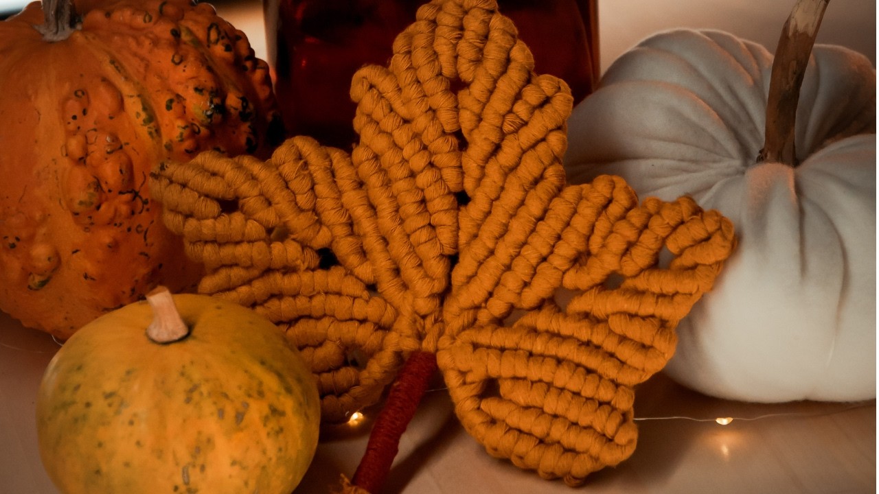 DIY Macrame Leaf | Versatile Autumn Decoration, Coaster, or Gift Idea