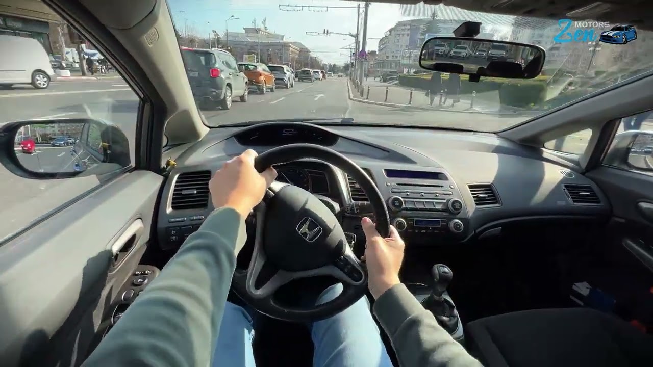 HONDA CIVIC 1.8 i-VTEC -- City  --  POV  --