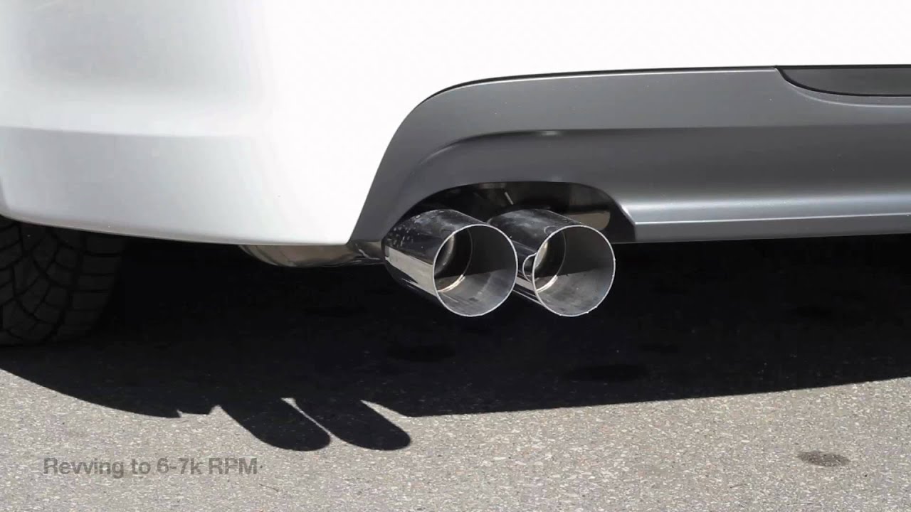 2011 BMW 328i - BMW Performance Exhaust vs. Stock Exhaust HD
