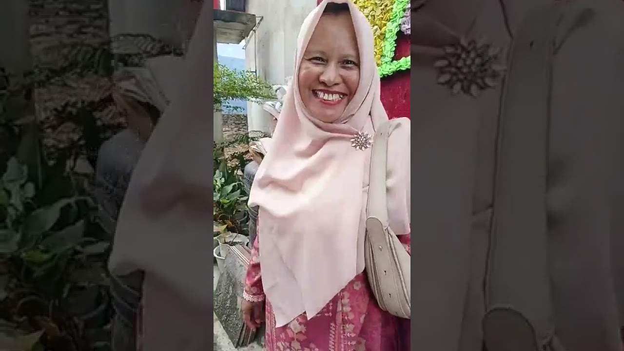 Anak Daro Perumahan Sorek Indah lewat.Pernikahan Yaya anak Kak Ita Bang Mi'in