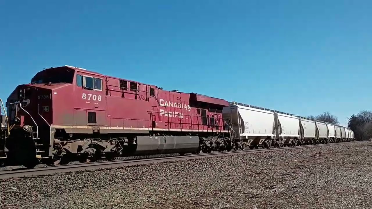 Ns driver waves and does horn show