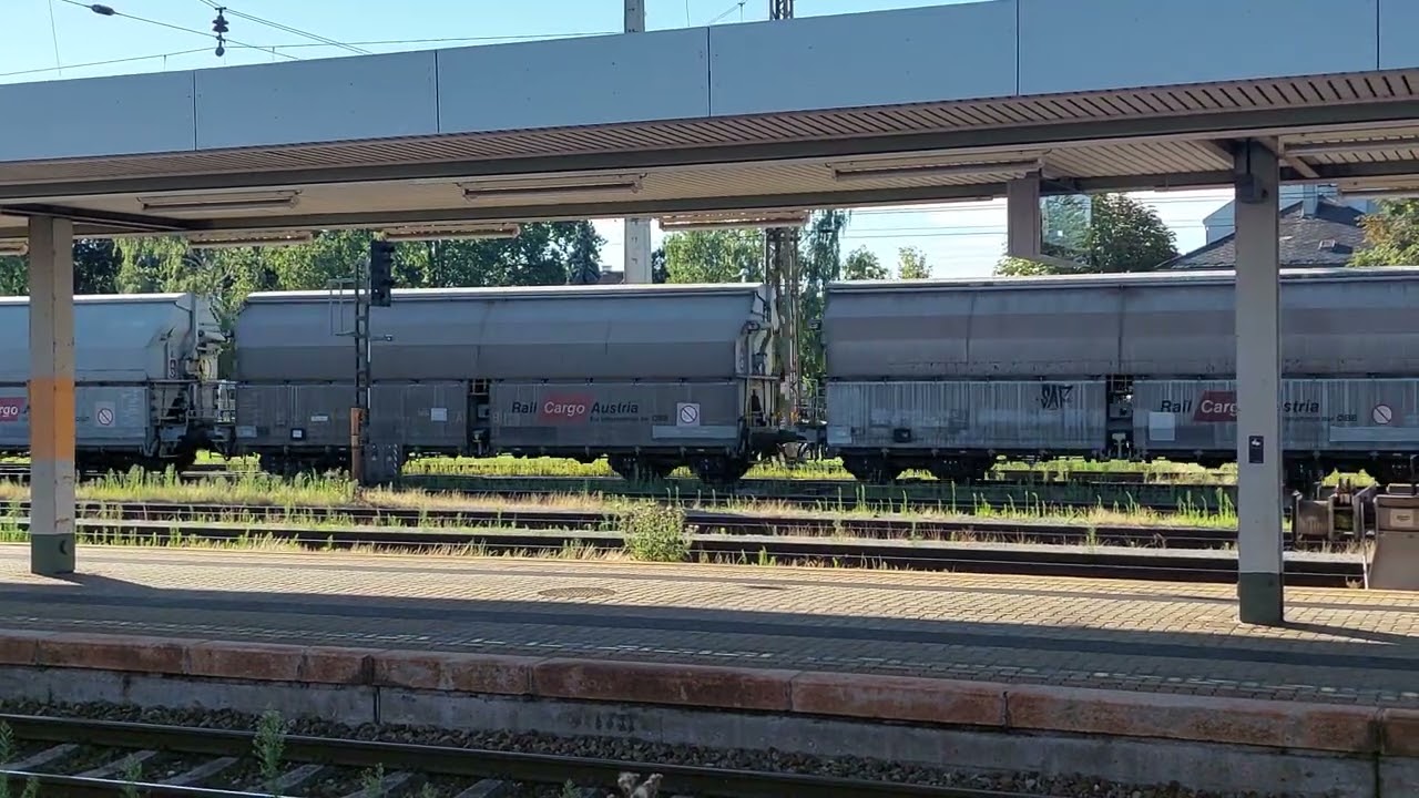 Sichtung in Wels Hbf: Railpool Stern und Hafferl 187 333-0 mit einem kurzen G&uuml;terzug  in Wels Hbf.