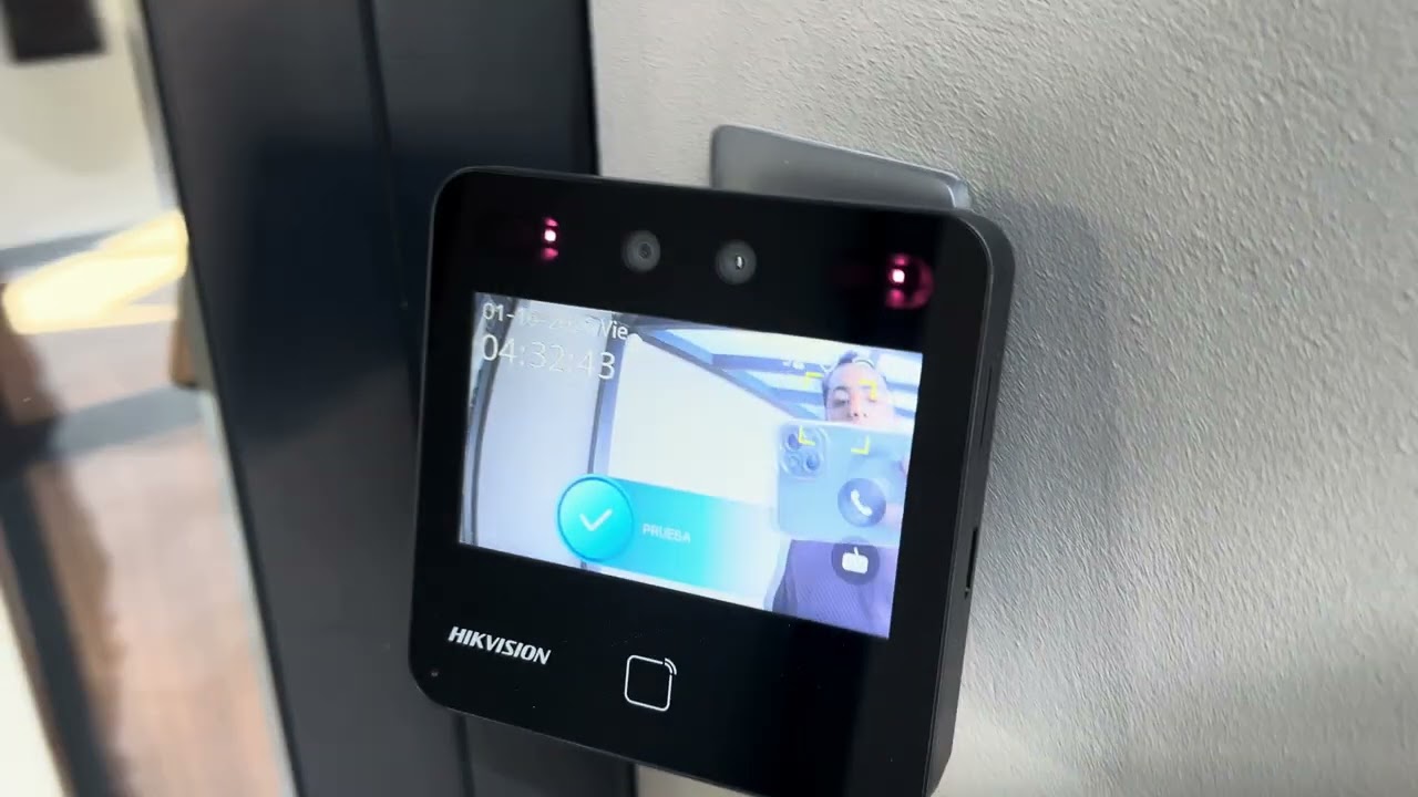 Control de acceso facial Hikvision 