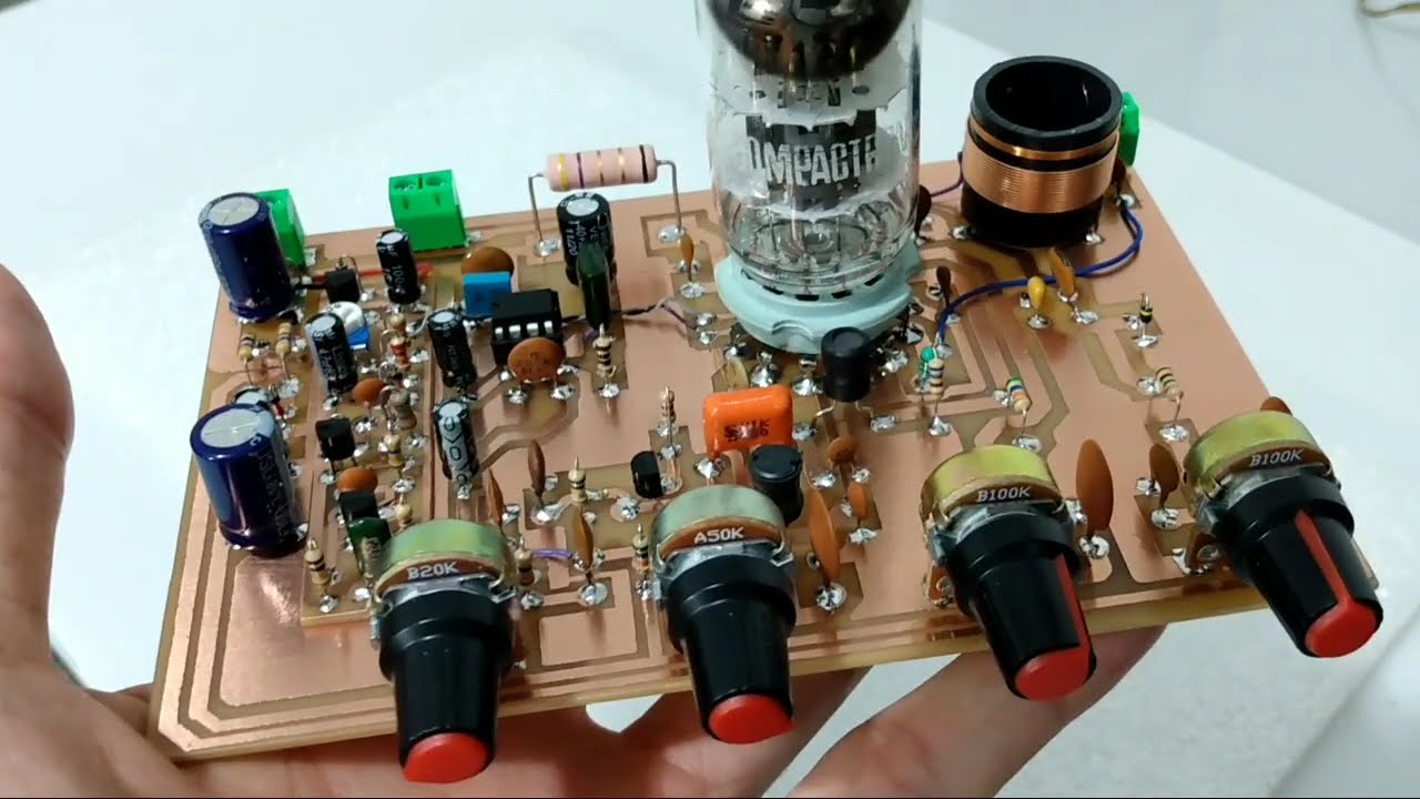 Atualização no Receptor Regenerativo de Ondas Curtas para faixa de 31m e 25m