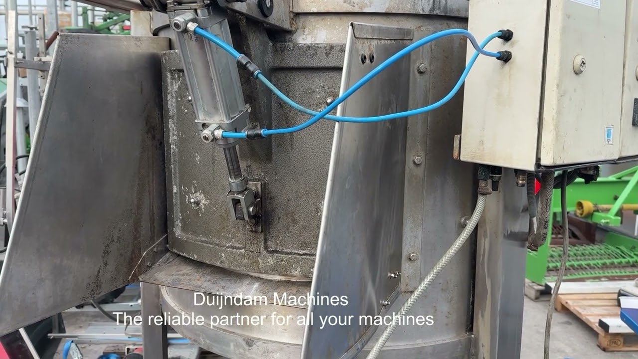 Eillert C70A peeling machine for carrots and potatoes