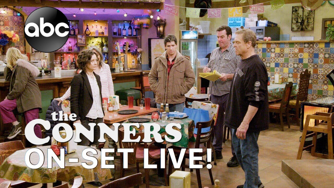 ‘The Conners’ Cast Previews ‘Live From Lanford’ Episode (Behind The Scenes)