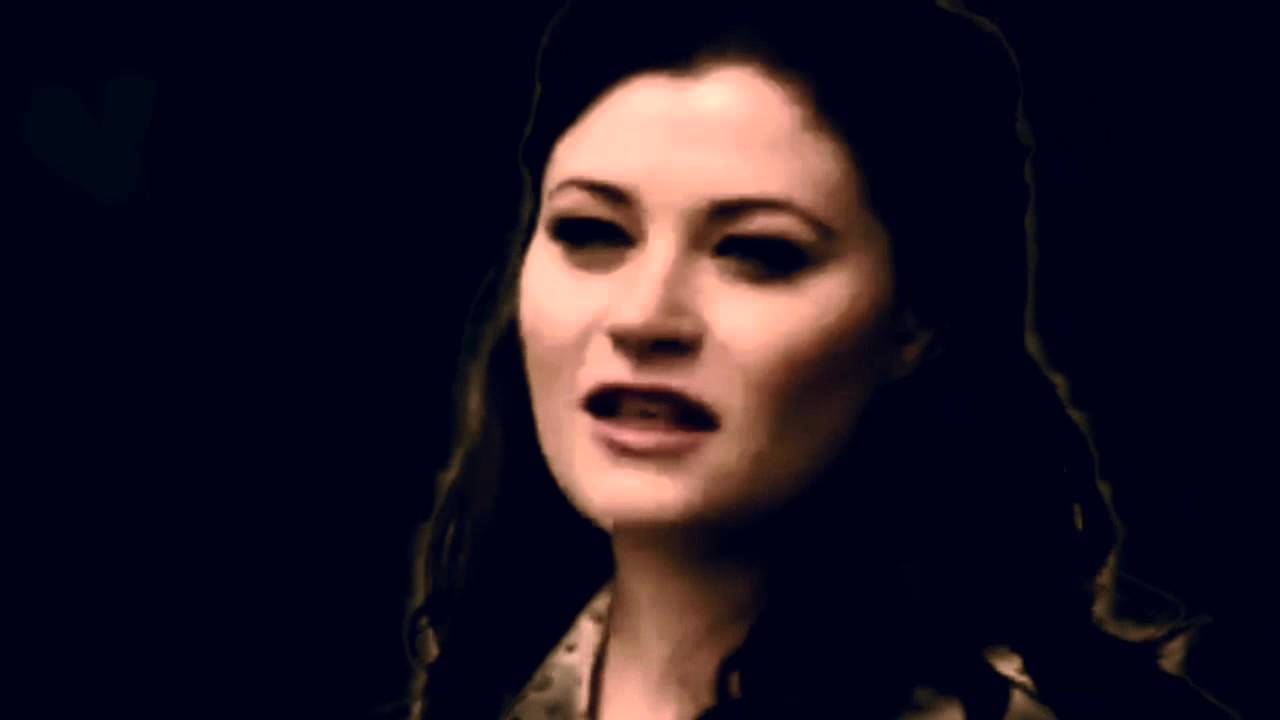 ouat she's out of my league: hook and belle au