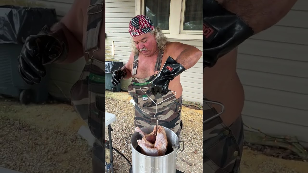 Deep Fried Turkey! #cooking #thanksgiving #turkey