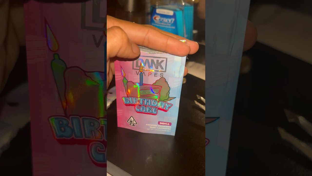 Dank Vape Birthday Cake Review #DankVape #indica ￼10/10 ..