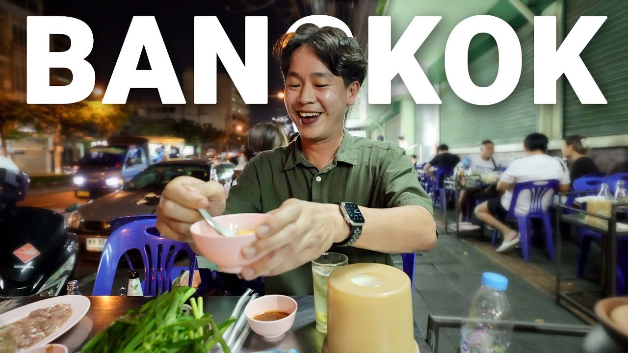 Thai Local Shows me his Neighborhood in Bangkok