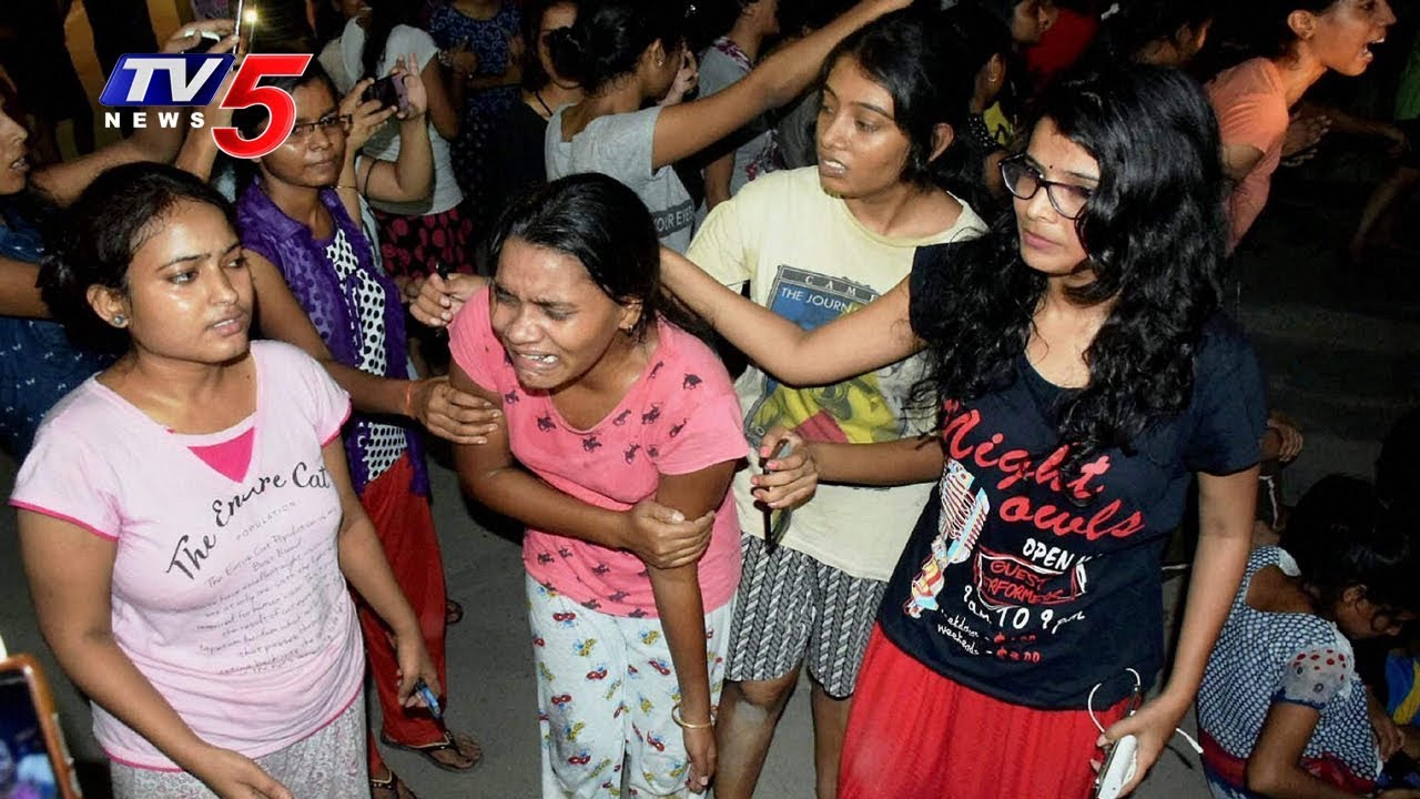 BHU students protest : Yogi Adityanath seeks report | TV5 News