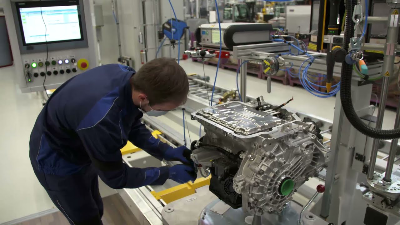 Highly integrated electric drivetrain component (fifth-generation): assembly
