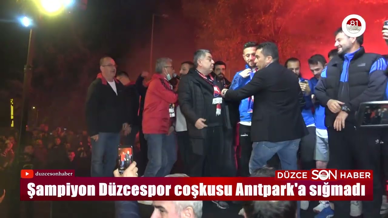Şampiyon Düzcespor coşkuyla karşılandı