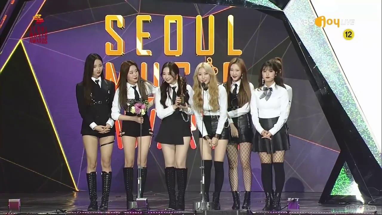 MOMOLAND  win Bonsang @ SMA 28th Seoul Music Awards This,full clip that is not edited for to slander