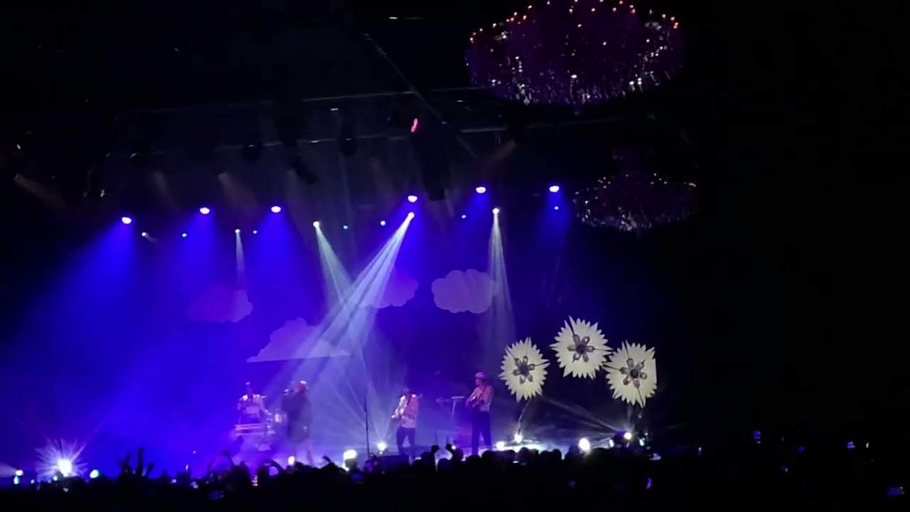 cavetown - home - live 4/19/22 - denver colorado