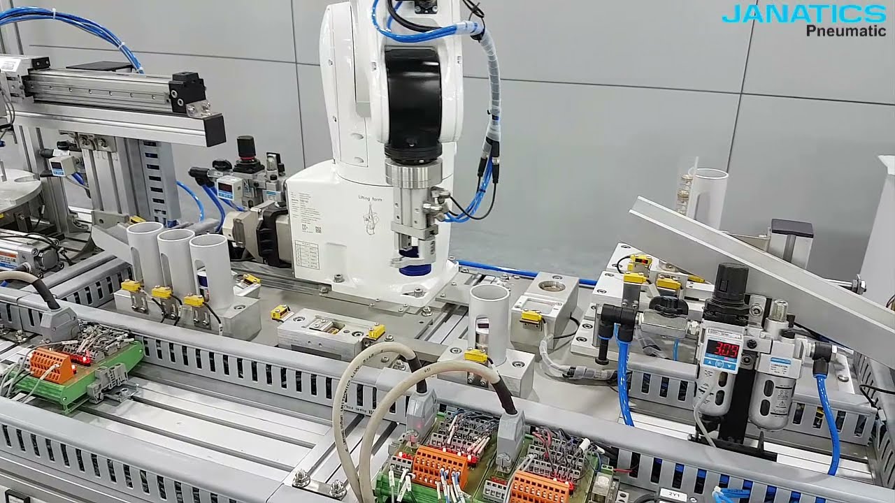 Modular Manufacturing System with Robot - MMS006
