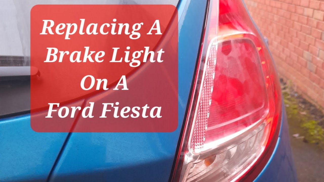 Replacing a Ford Fiesta brake light bulb